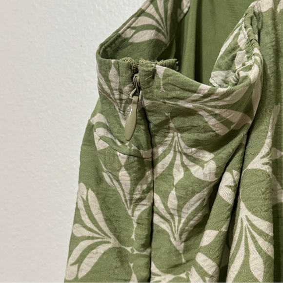 Abercrombie & Fitch Mini Dress Size XL Green Straight Square Neck Slip Skort - Picture 6 of 9